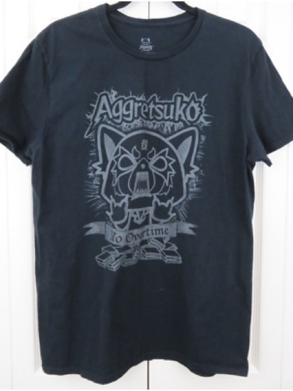 NWOT‎ Aggretsuko Graphic Tee M X70-A